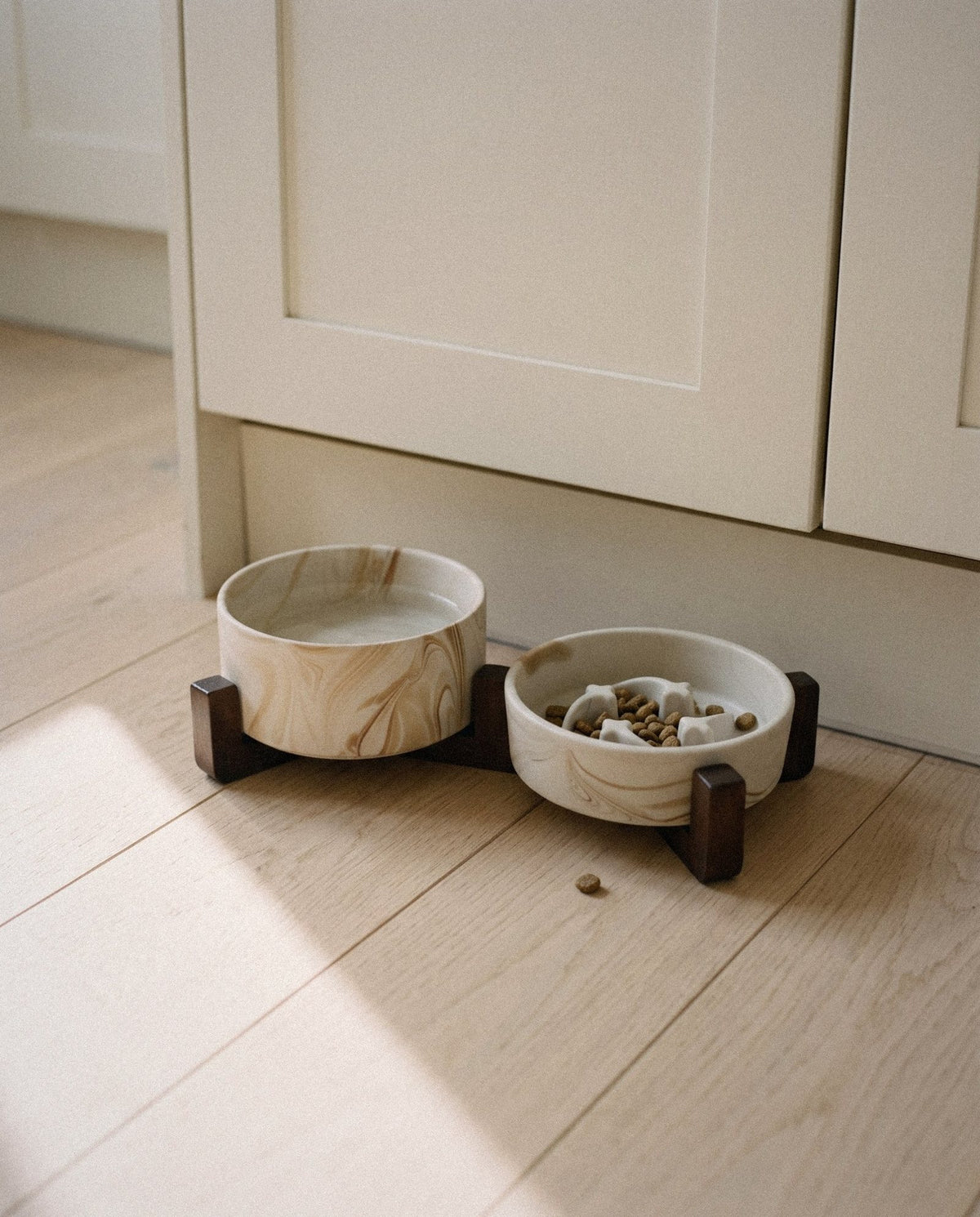 Maze Feeder Stand Set