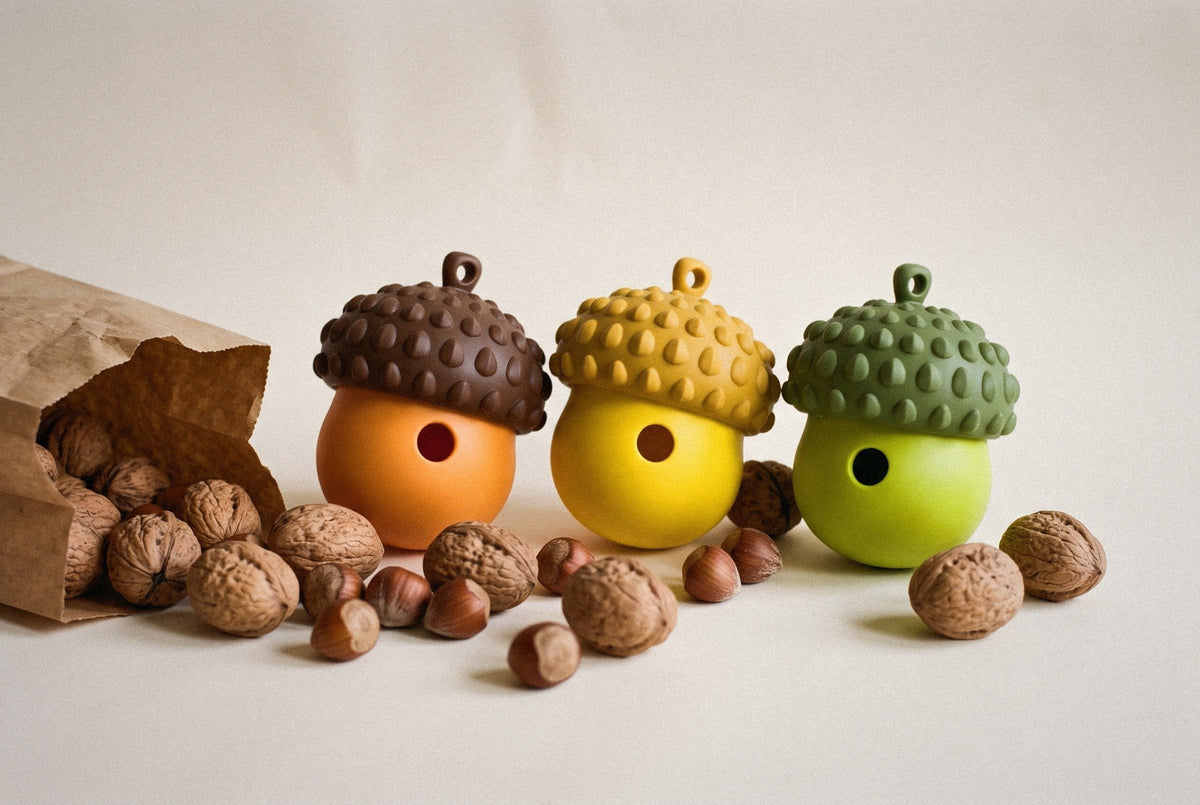 Acorn Treat Dispenser