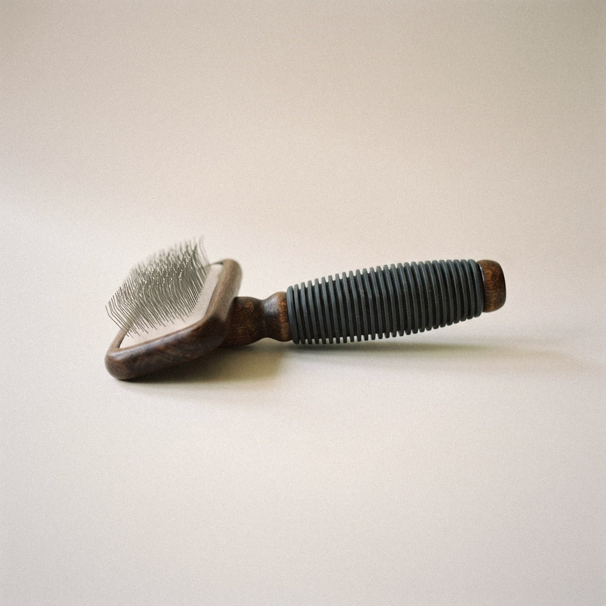 Slicker Brush